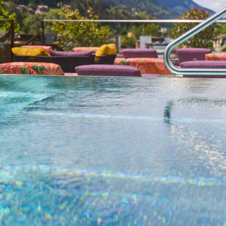 Rooftop-Pool im Hotel nōa Schladming