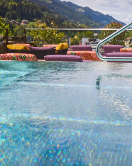 Rooftop pool at Hotel nōa Schladming