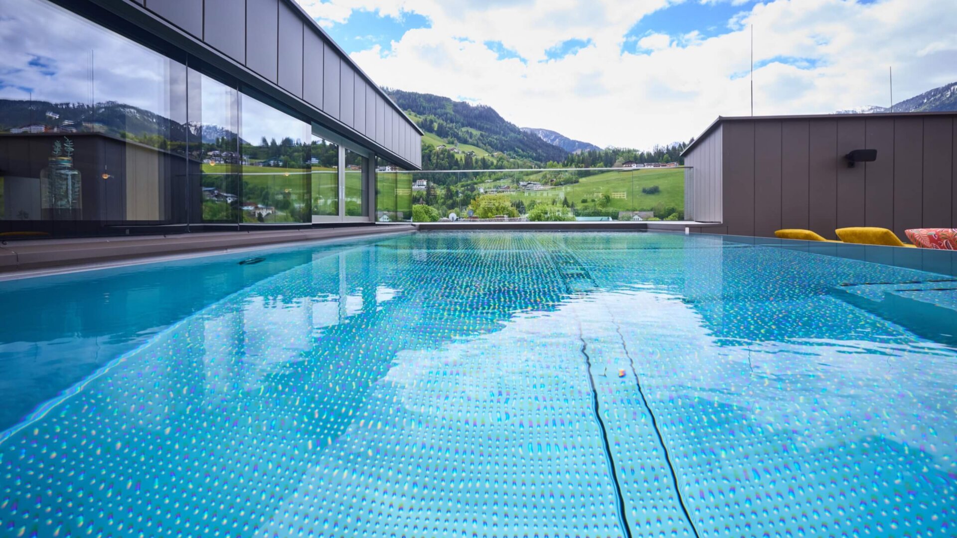 Rooftop-Spa im nōa Schladming, Rooftop-Pool