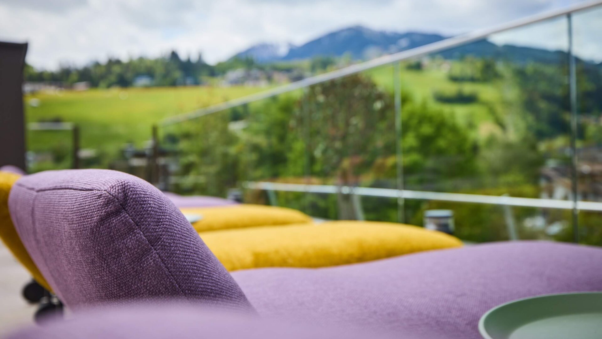 Liegen am Rooftop mit wunderschönem Panoramablick auf Schladming, nōa Schladming
