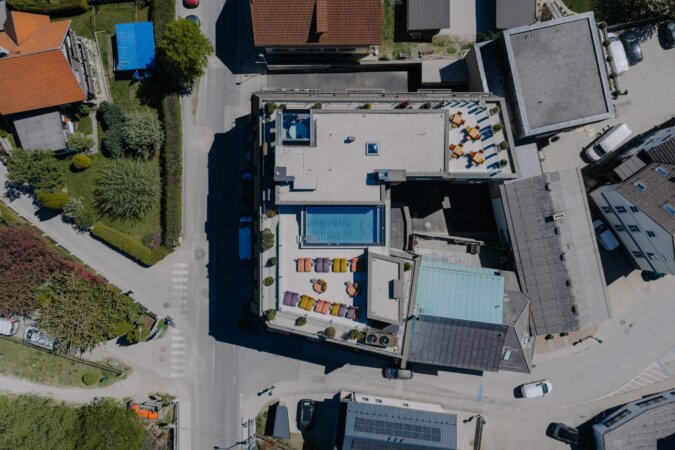 Rooftop-Pool im noa Schladming